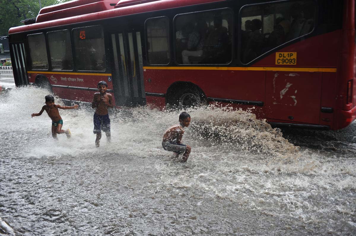 Children Playing In Rain Drawing