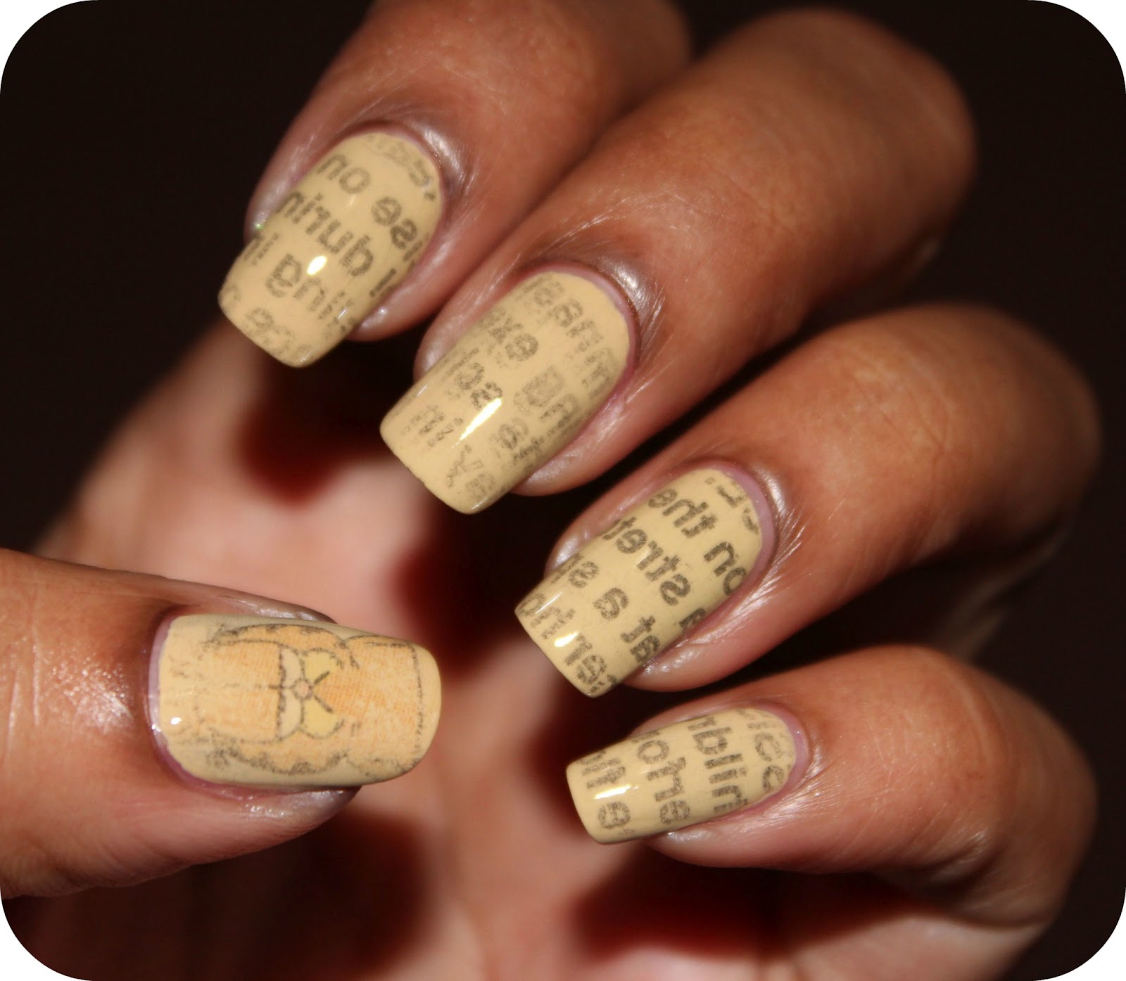 How To Do Newspaper Nails Using Water