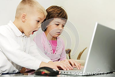 Images Of Children Playing Games