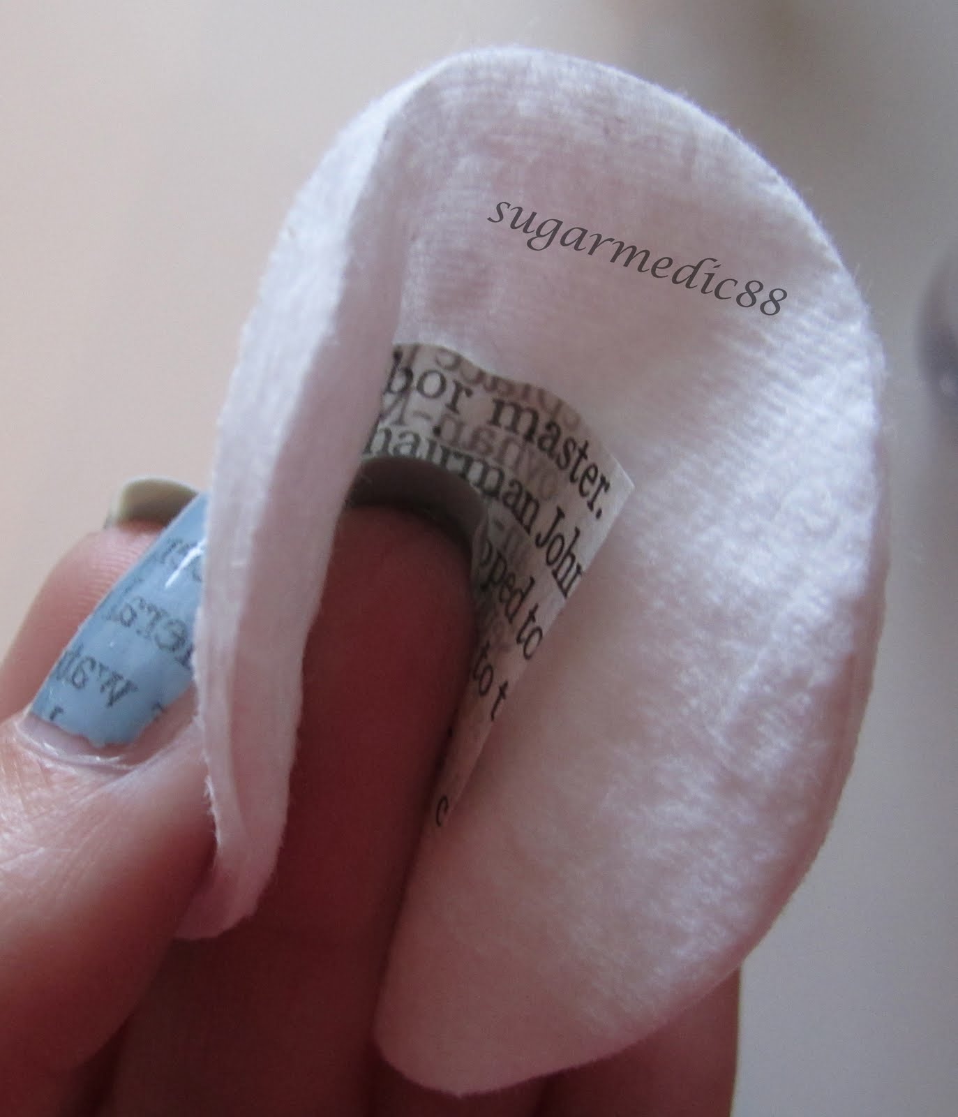 How To Make Newspaper Nails Without Alcohol