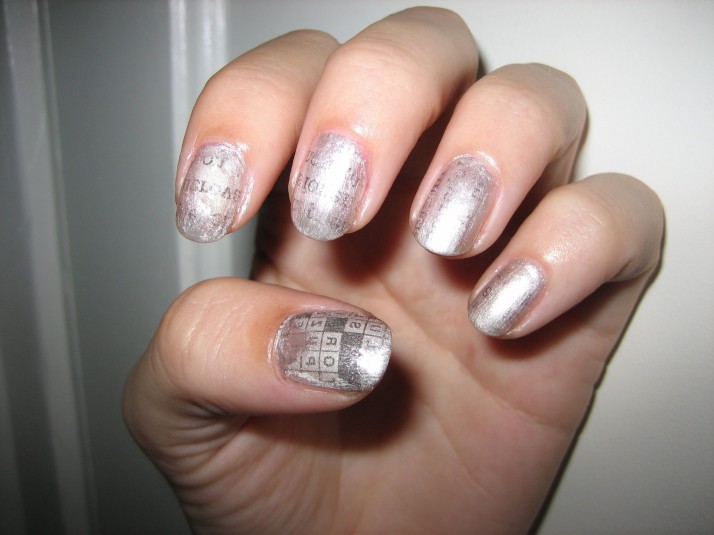 Newspaper Nails Diy